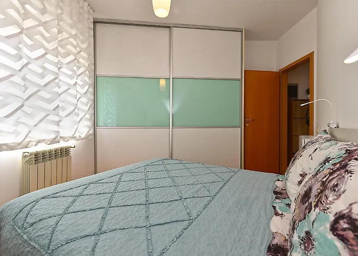 Lägenhet Karolina 2343 Pula