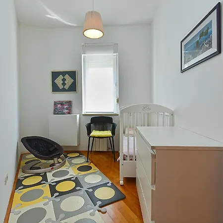 Karolina 2343 * Pula